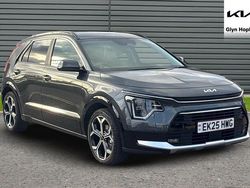 Grey Used 2025 Kia Niro 3 SUV | £27,443 (A bit pricey)