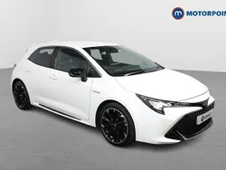 White Used 2021 Toyota Corolla Sport Hatchback | £18,099 (Fair price)
