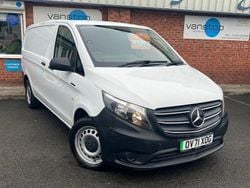 White Used 2021 Mercedes e-Vito Progressive MPV | £8,950 (Fair price)