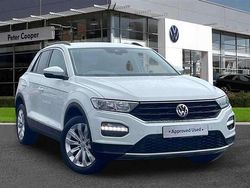 White Used 2018 VW T-Roc SE SUV | £15,193 (Fair price)