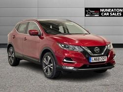 Red Used 2018 Nissan Qashqai N-Connecta SUV | £8,700 (Good price)