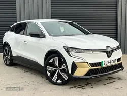 Used 2024 Renault Mégane Iconic Hatchback | £23,750 (Fair price)