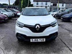 White Used 2016 Renault Kadjar Dynamique SUV | £6,990 (Fair price)