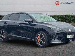 Metallic black pearl Used 2024 MG MG4 EV Hatchback | £21,995 (Fair price)