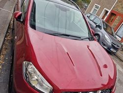 Red Used 2010 Nissan Qashqai +2 N-TEC SUV | £1,995 (A bit pricey)