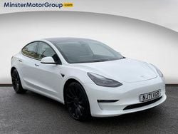 White Used 2021 Tesla Model 3 Performance Sedan | £22,790 (Fair price)