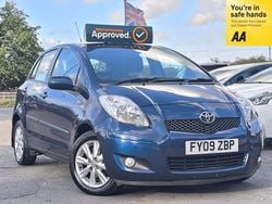Blue Used 2009 Toyota Yaris Hatchback | £5,995 (A bit pricey)