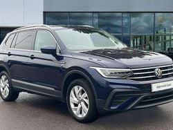 Blue Used 2023 VW Tiguan Allspace Life SUV | £23,050 (Fair price)