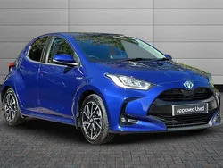 Blue Used 2020 Toyota Yaris Hybrid Design Hatchback | £14,795 (Fair price)