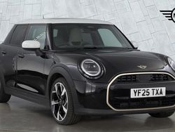 Black Used 2025 Mini Cooper Hatch Hatchback | £28,314