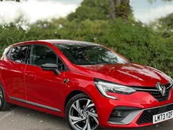 Renault id flame red Used 2022 Renault Clio V RS Line Hatchback | £14,360 (Fair price)
