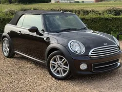 Used 2015 Mini Cooper Hatchback | £11,700 (Good price)
