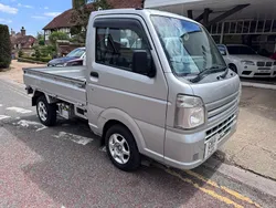 Silver Used 2025 Suzuki Carry Pickup | £6,990 (Fair price)