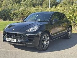 Black Used 2016 Porsche Macan SUV | £22,800 (Good price)