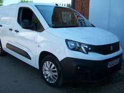 White Used 2021 Peugeot Partner MPV | £7,250 (Super price)
