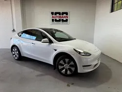 White Used 2022 Tesla Model Y Long Range SUV | £28,990 (A bit pricey)