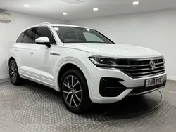 White Used 2019 VW Touareg R-line SUV | £29,995 (Good price)