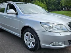 Silver Used 2012 Skoda Octavia Elegance Estate | £4,475 (Fair price)