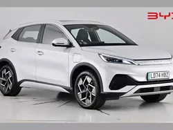 Skiing white Used 2024 BYD Atto 3 Design SUV | £24,889 (Fair price)