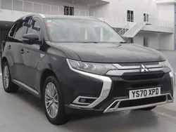 Black Used 2020 Mitsubishi Outlander P-HEV Estate | £14,990 (Fair price)