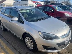 Silver Used 2013 Vauxhall Astra S Estate | £2,995 (Fair price)