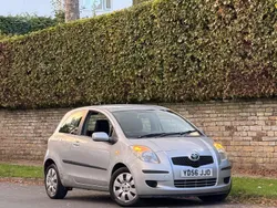 Silver Used 2006 Toyota Yaris T3 Hatchback | £999 (Fair price)