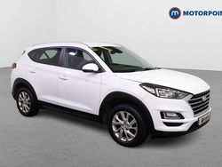White Used 2018 Hyundai Tucson SE SUV | £11,299 (Fair price)