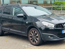 Black Used 2013 Nissan Qashqai +2 360º SUV | £2,190 (Good price)