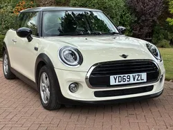 White Used 2019 Mini Cooper Classic Hatchback | £10,395 (Fair price)