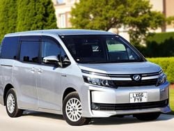 Silver Used 2016 Toyota Voxy Play MPV | £13,250 (A bit pricey)
