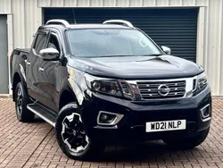 Black Used 2021 Nissan Navara Tekna Pickup | £16,495 (Fair price)
