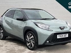 Green Used 2025 Toyota Aygo X SUV | £17,293