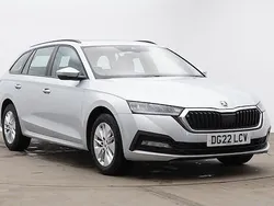 Brilliant silver metallic Used 2022 Skoda Octavia SE Technology Estate | £14,995 (Fair price)