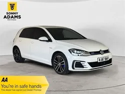 White Used 2017 VW Golf VII GTE Hatchback | £7,990 (Fair price)
