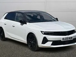 New 2025 Vauxhall Astra Hatchback | £27,000 (Expensive)