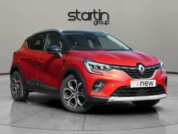 Red/black Used 2020 Renault Captur Version S SUV | £14,444 (Fair price)