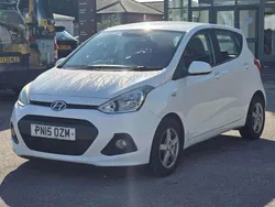 White Used 2015 Hyundai i10 SE Hatchback | £3,999 (Fair price)