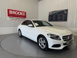 White Used 2015 Mercedes C220 SE Sedan | £9,690 (A bit pricey)