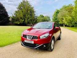 Red Used 2013 Nissan Qashqai Acenta SUV | £2,750 (Good price)
