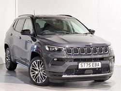 Grey New 2025 Jeep Compass Summit SUV | £27,998 (Fair price)