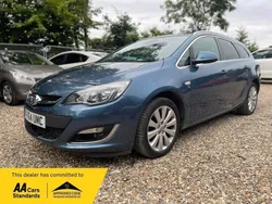 Blue Used 2014 Vauxhall Astra Elite Estate | £2,495 (Good price)