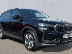 Black New 2025 Skoda Kodiaq SE SUV | £37,490 (Fair price)