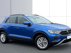 Used 2025 VW T-Roc Life SUV | £21,503 (Fair price)