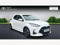 White Used 2024 Toyota Yaris Hybrid Design Hatchback | £19,487 (Fair price)