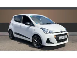White Used 2018 Hyundai i10 GO! Hatchback | £8,200 (Fair price)