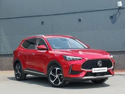 Red Used 2023 MG HS Trophy SUV | £19,998 (Fair price)