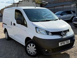 White Used 2016 Nissan NV200 Acenta MPV | £5,490 (Fair price)