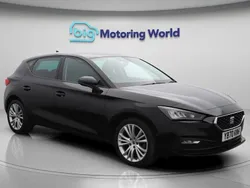 Black Used 2021 Seat Leon SE Dynamic Hatchback | £13,300 (Fair price)