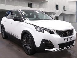 White Used 2019 Peugeot 3008 Premium Hatchback | £11,290 (Fair price)