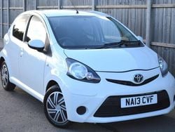 White Used 2013 Toyota Aygo Hatchback | £3,449 (Super price)
